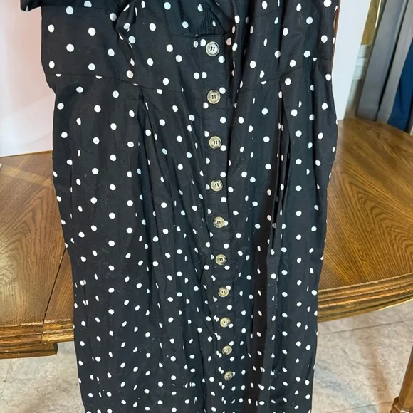 NWT City Chic size XL Black and White Tie with Polka Dot, Button-Down Dress - Picture 5 of 8